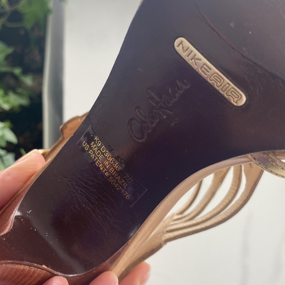 Worn once, gold Cole Haan sandals, perfect for summer events - Picture 5 of 5
